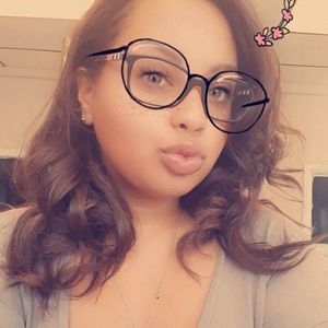 Meet your Posher, Aleah